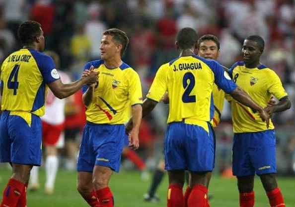 南美洲世界杯预选赛 厄瓜多尔vs巴西 厄瓜多尔力争3分，巴西已晋级欲大练兵