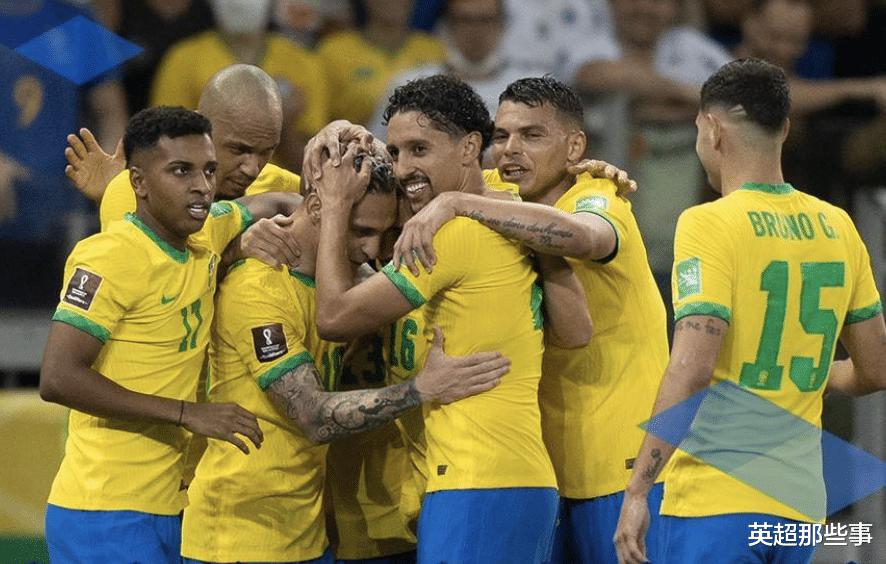 南美区最新积分榜：巴西4球大胜32场不败，乌拉圭赢球攀升第4！(2)