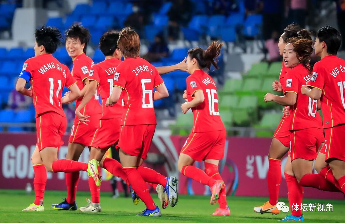 女足亚洲杯，半决赛中国女足逆境爆发，水庆霞再现神换人！