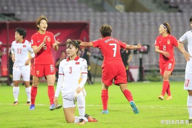 铿锵玫瑰再次绽放，中国女足6比5击败日本进决赛，为中国女足点赞(3)