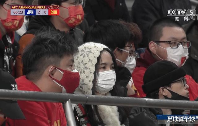 董路：中国其实没有多少人真正热爱足球，从这张图片就可以看出来(5)