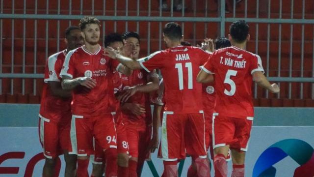国足球员苏州封闭训练 越南国脚开始2022联赛赛季(13)