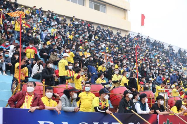 国足球员苏州封闭训练 越南国脚开始2022联赛赛季(17)