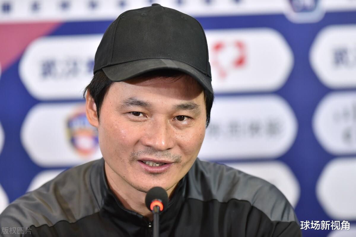 前国足队员李毅做出争议表态：国足此前输越南队是因为准备不足(1)