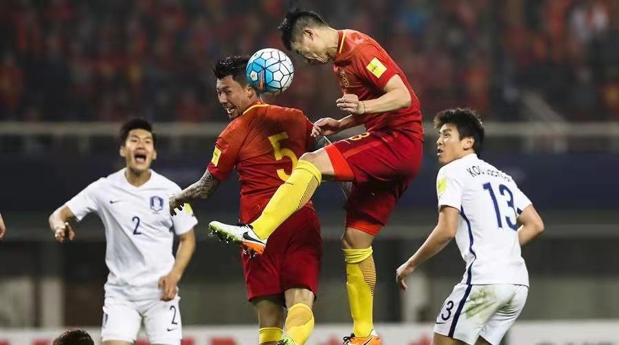 中国足球不行，伪球迷要承担一半责任，这个说法合理吗(2)