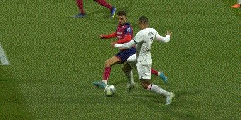 【法甲】梅西助攻戴帽 姆巴佩内马尔均3射1传6比1胜(7)