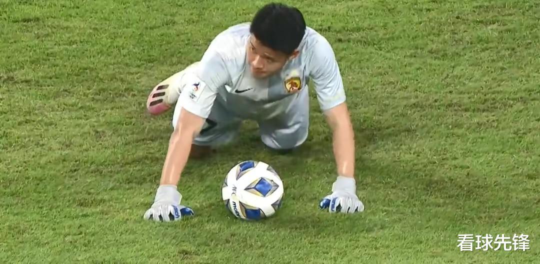 丢人！泰山7球惨案，中国足球遮羞布没了