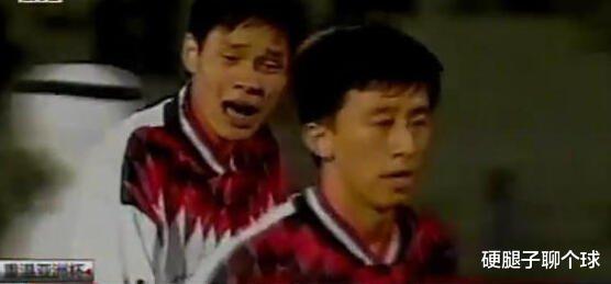回顾七十年的历届中国男足球衣发展史，哪一款是你的最爱？(20)