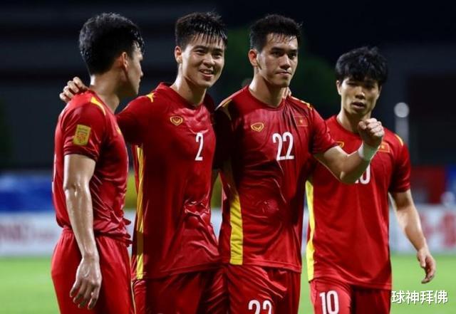 从3-1到1-0绝杀！越南队晋级决赛剑指卫冕，实力远超中国男足(6)