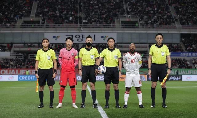 卡塔尔世界杯中国裁判组：争取以最佳状态亮相世界杯(1)