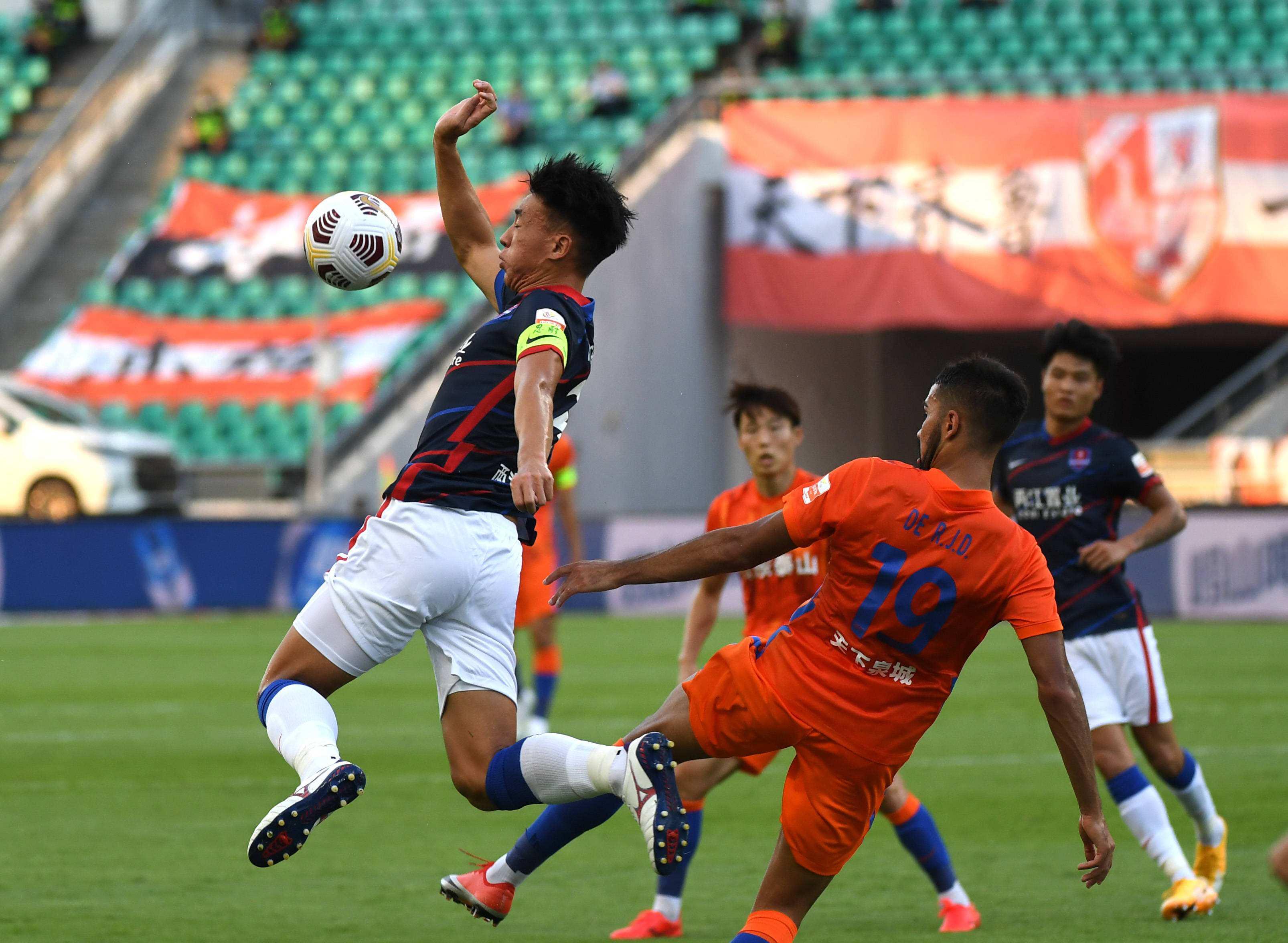为什么中国足球联赛里没有日本外援？