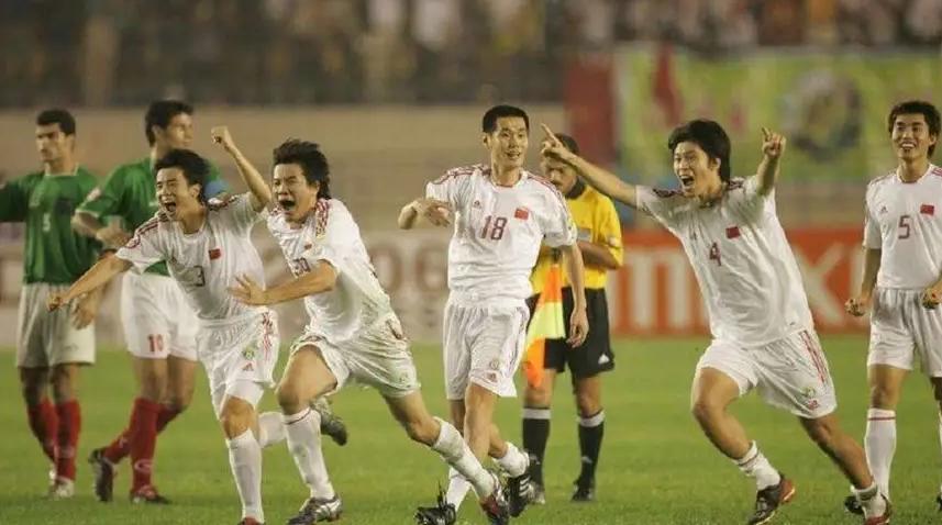 闲聊球事【第002期】2004中国亚洲杯，国足的巅峰时刻(5)