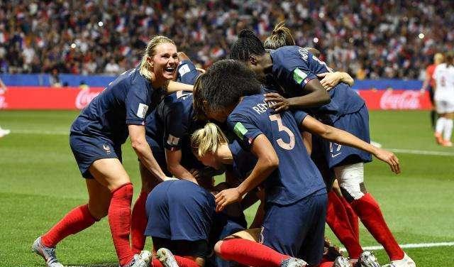 法国女足力争小组第一！比利时女足防守要受到严峻考验！(2)