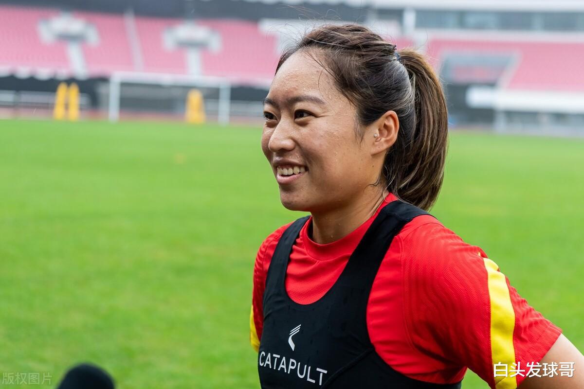 恭喜水庆霞！恭喜唐佳丽！国际足联于瑞士官宣，中国女足成大赢家