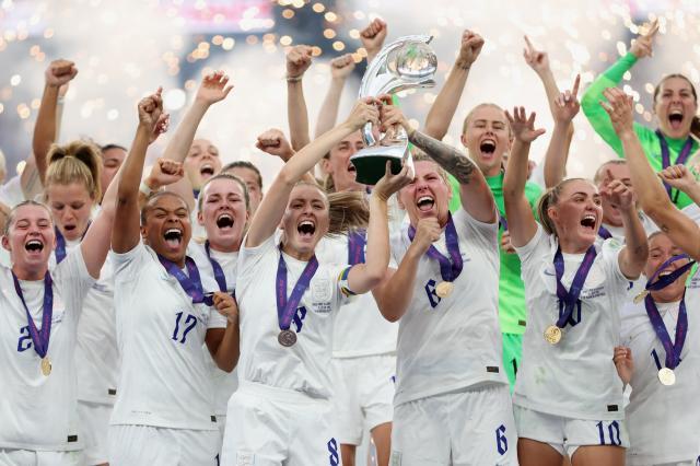 【观察】这个夏天的欧洲杯，折射日新月异的女足世界(1)