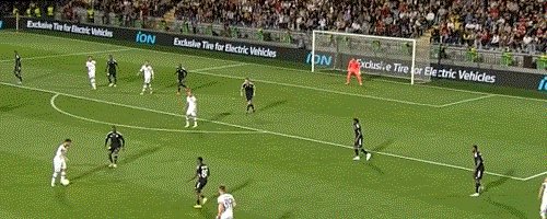 【欧联杯】C罗赛季首球 桑乔破门 曼联客场2比0告捷(5)