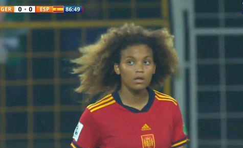 1-0！西班牙女足绝杀德国，90分钟进球，决赛会师哥伦比亚(6)