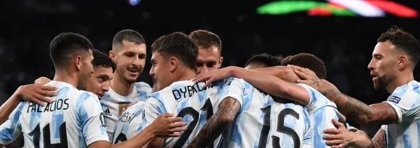 阿根廷媒体正式确认！阿根廷男足迎喜讯，恭喜梅西，球迷齐声点赞(1)