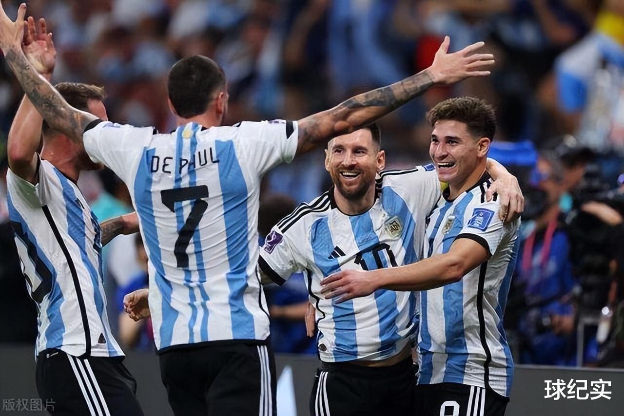 世界杯日趋白热化，巴西冲击四强，阿根廷遭遇强敌！(4)