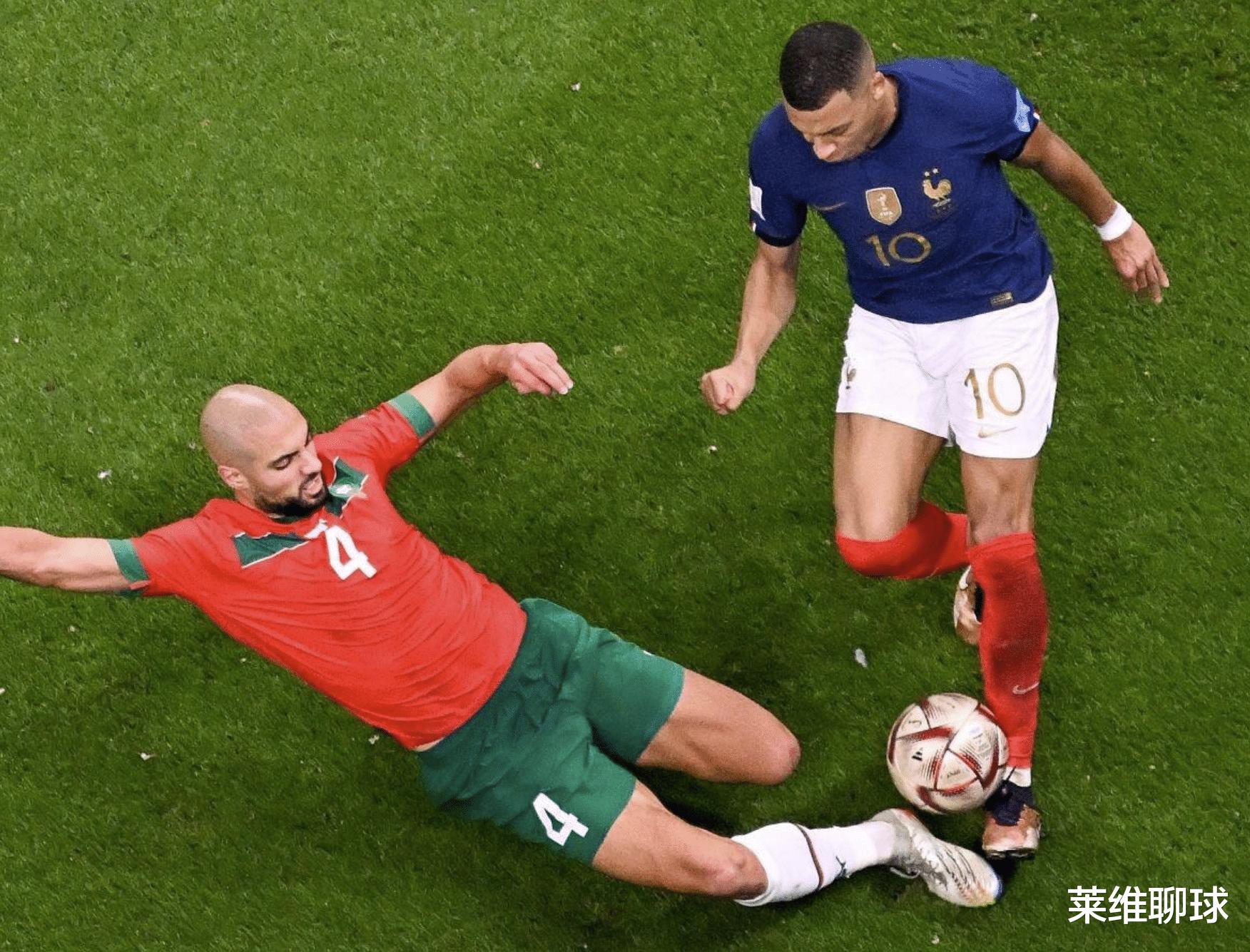 摩洛哥0-2打脸葡萄牙，C罗回家真不冤！梅西和阿根廷则该谢谢他们(1)