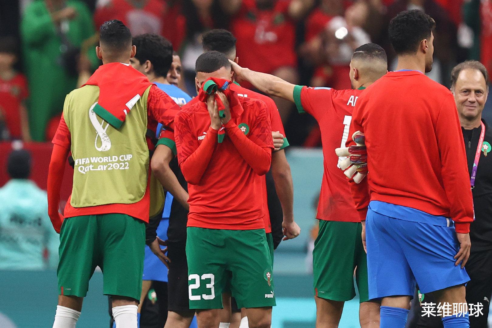 摩洛哥0-2打脸葡萄牙，C罗回家真不冤！梅西和阿根廷则该谢谢他们(2)