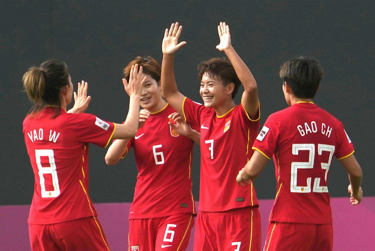 3-0！中国女足再风光，晋级顶级赛事八强，仅存一丝遗憾