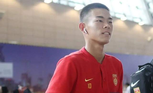 U19国足是中国男足未来的希望 何小珂实力很强 国足发展越来越好(6)