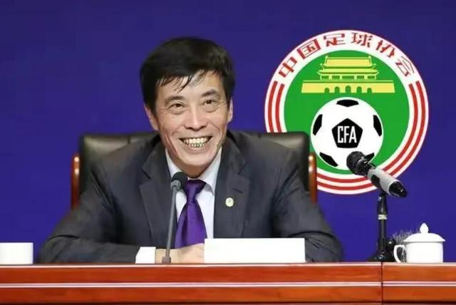 世界杯亚洲球队再传捷报！中国足协却开出重磅罚单 对比后伤害加倍(2)