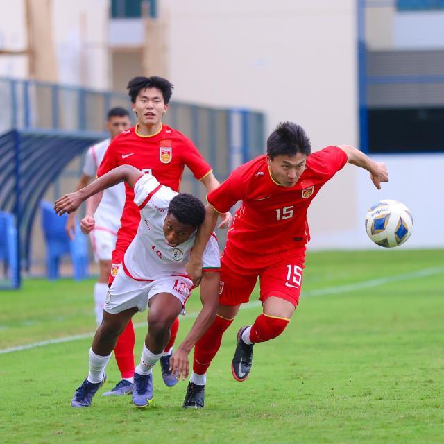 艾菲尔丁破门U20国青1比1阿曼 阿联酋拉练仍不胜