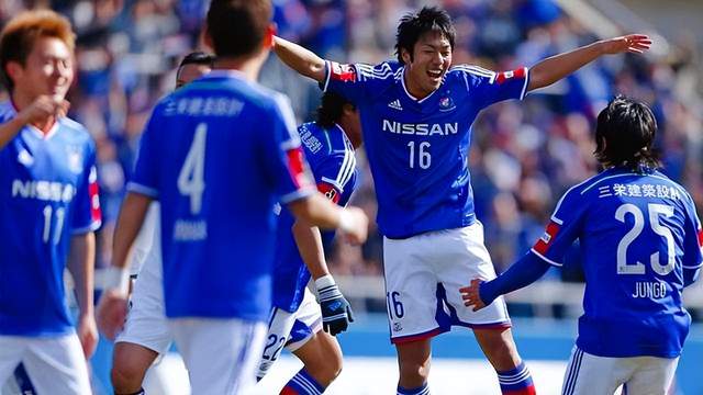 周五足球强档：川崎横滨均失骨干，萨索洛对轰那不勒斯