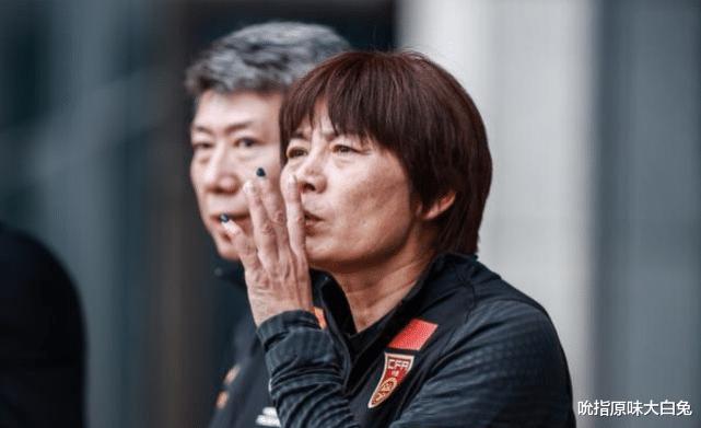 中日韩女足都输给欧美强队，水庆霞练兵效果怎么样？留洋的有进步(1)