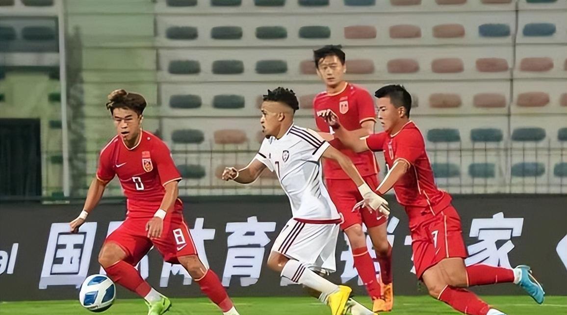 2-0！中国男足首秀2连胜6球崛起，中超24岁主力爆发+12分钟飙2球(1)