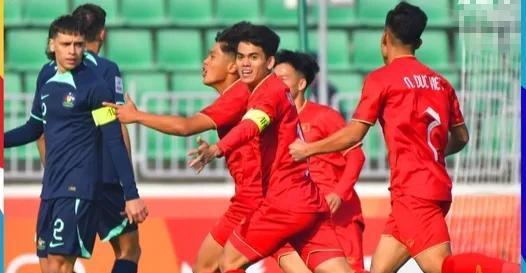 U20亚洲杯最新排名！越南1-0澳大利亚，伊朗1-0，乌兹别克斯坦2-0(2)