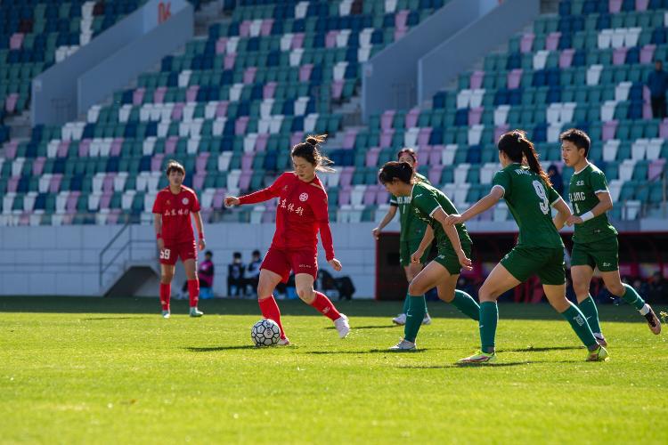 山东体彩女足赛季首个主场比赛在日照开赛