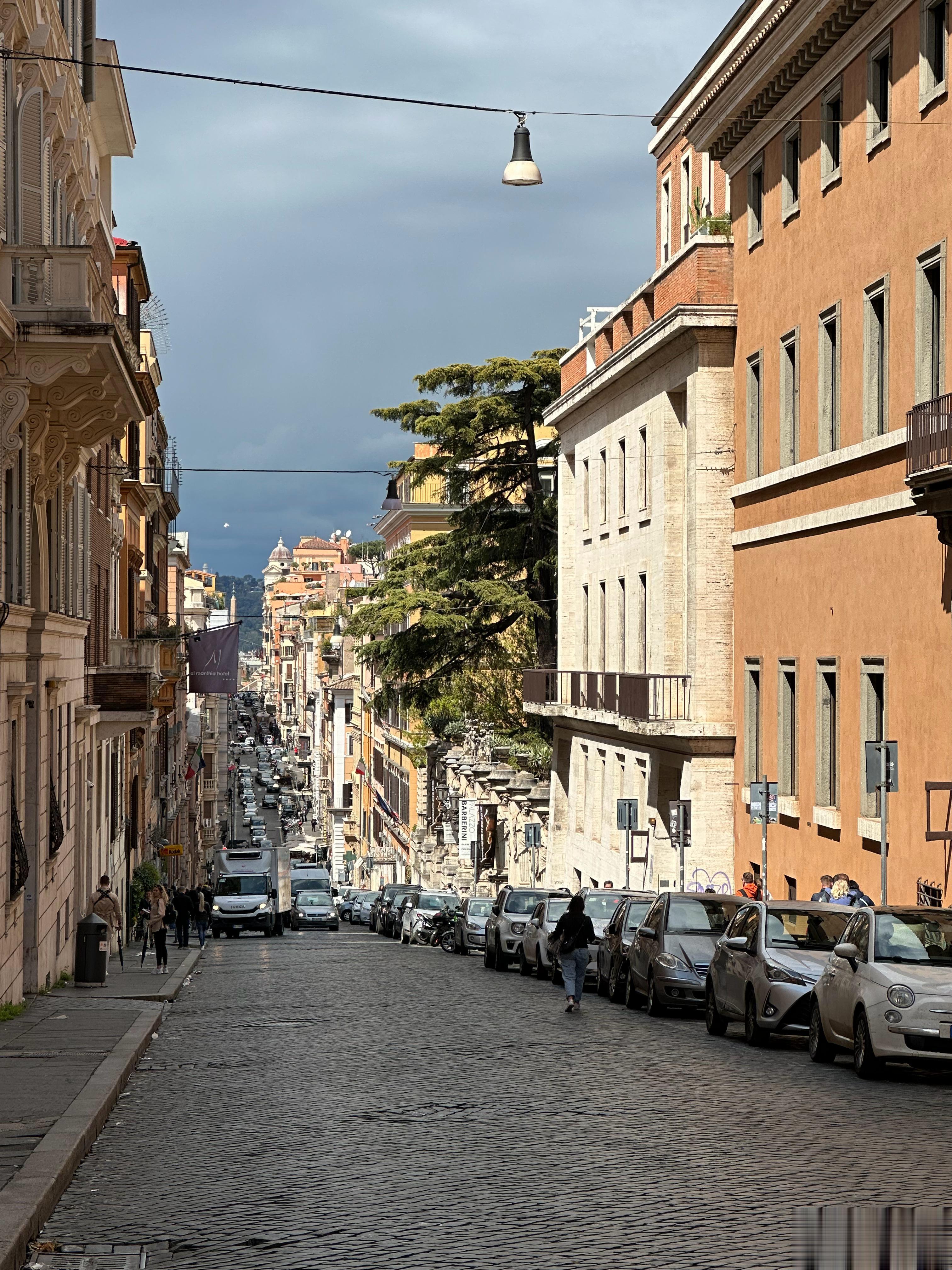罗马街景，在罗马待了6天时间感觉远远没够，可惜我只在意大利30天，所以节奏还是有(16)