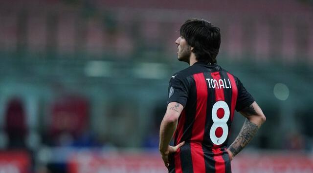 托纳利已确立在AC米兰的领导地位，他将成为球队中场最重要的支柱