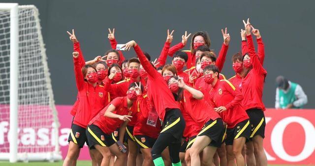中国女足U20将出征，三场恶战考验王军，以后能出任国家队主帅？(2)