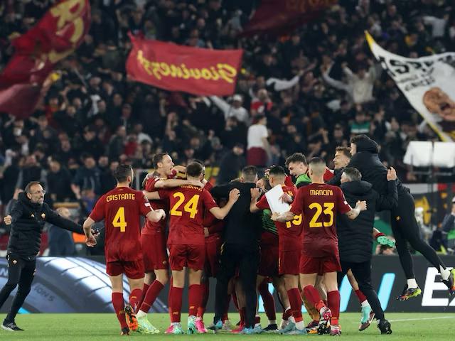 欧罗巴联赛决赛激战在即：塞维利亚还是罗马，究竟谁能捧杯而归？(3)