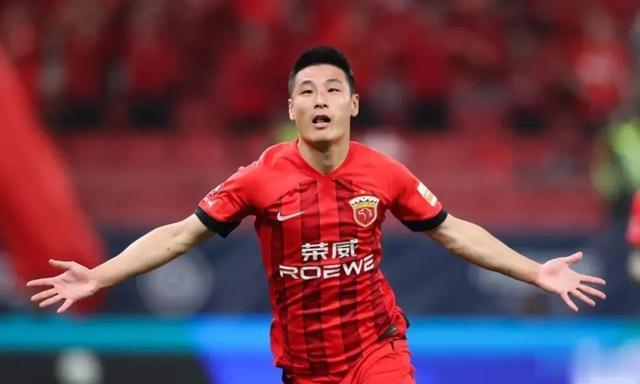 别只知道开罚单，中国足协可以从武磊开始打造中超的超级明星(4)
