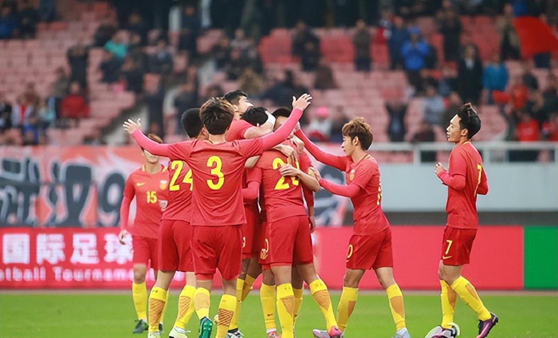 国际友谊之争：中国U22与乌兹别克斯坦U23一决胜负，实力较量