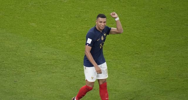 法国1-0希腊姆巴佩制胜！采访忆世界杯折戟，一番孩子话动容世界