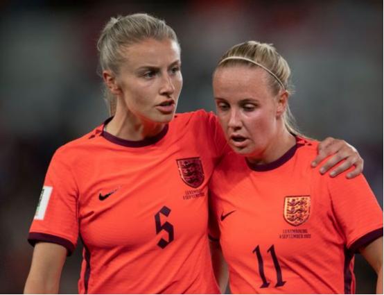 女狮传奇人物法拉·威廉姆斯详述了英格兰队在世界杯预测中的担忧