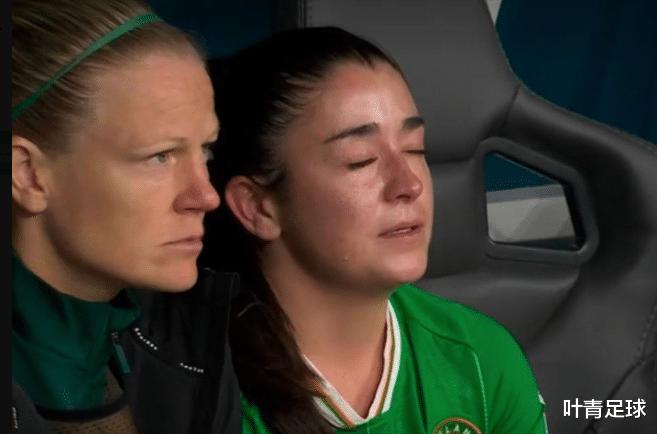 女足世界杯动人一幕：26岁姑娘送点后心态失衡，内疚落泪(2)