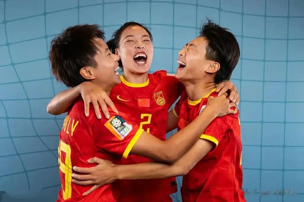 实事求是，随着中国女足1:0海地女足，给中国女足出场球员评分如下！

张琳艳：表