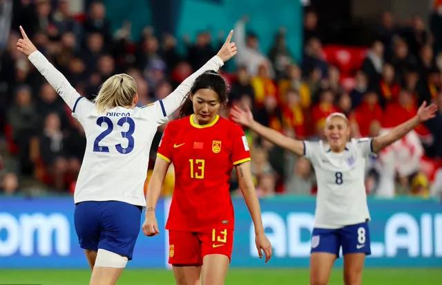 世界杯大战前夕，中国女足在欧洲拉练时就显露出自身的问题，在与世界杯季军瑞典队的比(1)