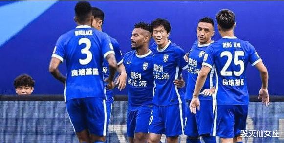 武汉三镇的大佬退出，揭露中国足球3个可笑的事实