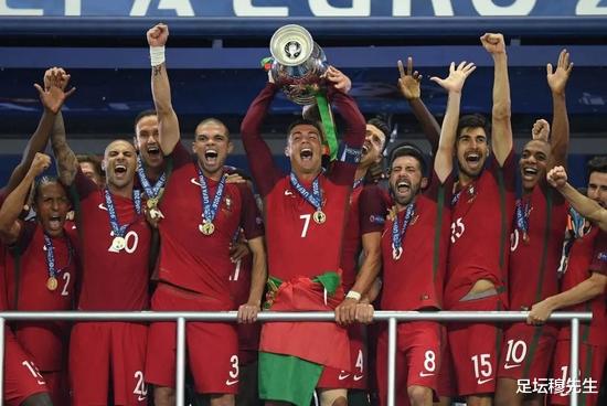 2016年欧洲杯葡萄牙夺冠，为希腊神话镀上了最后一层金(2)