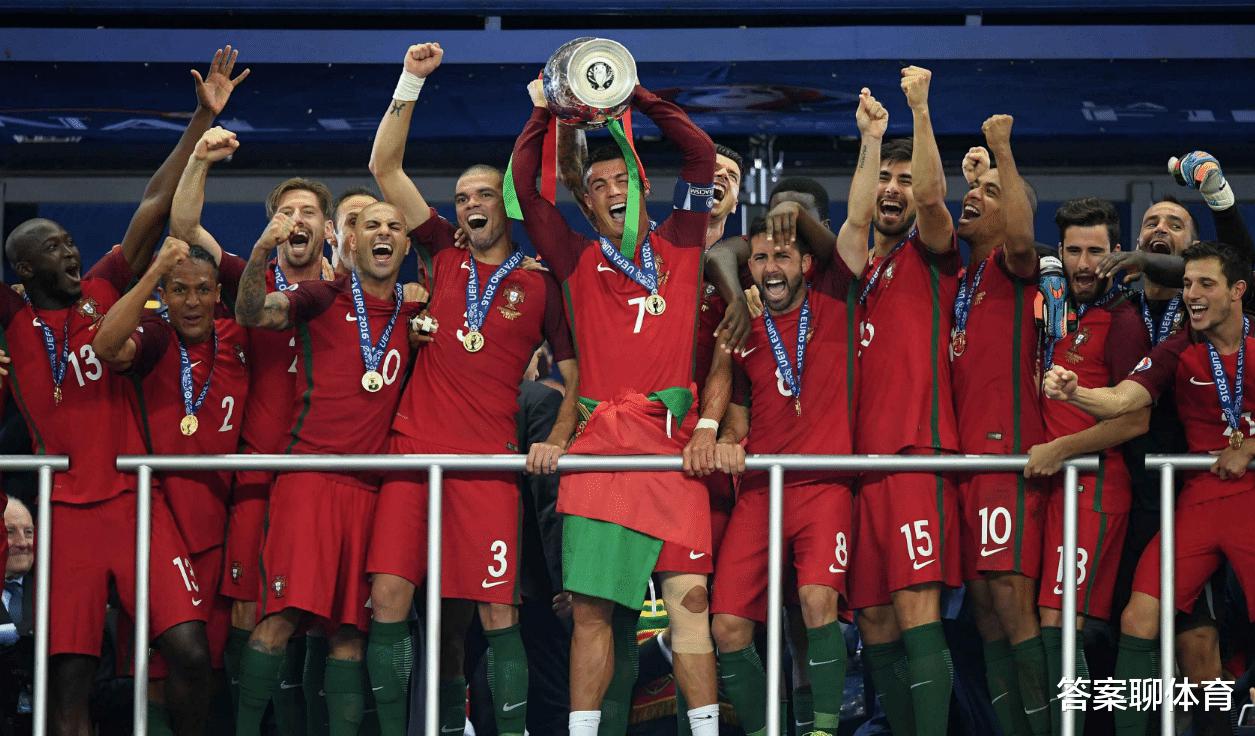 2016年葡萄牙欧洲杯夺冠，让希腊镀金，夺冠6场对手都是欧洲冠军(10)