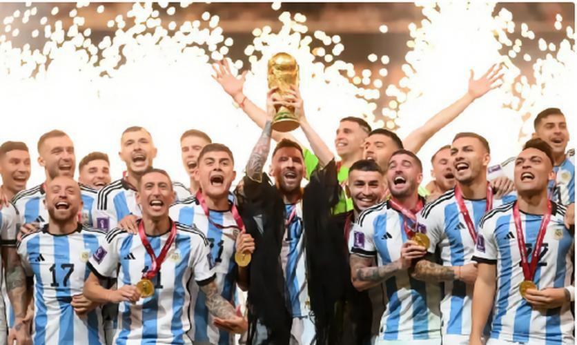 阿根廷国家队正在进化，为何世界杯时面对沙特会翻车？(3)