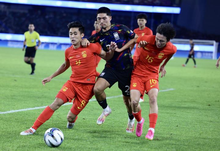 实力悬殊！韩国中场球员洪铉锡身价超中国男足亚运全队(1)
